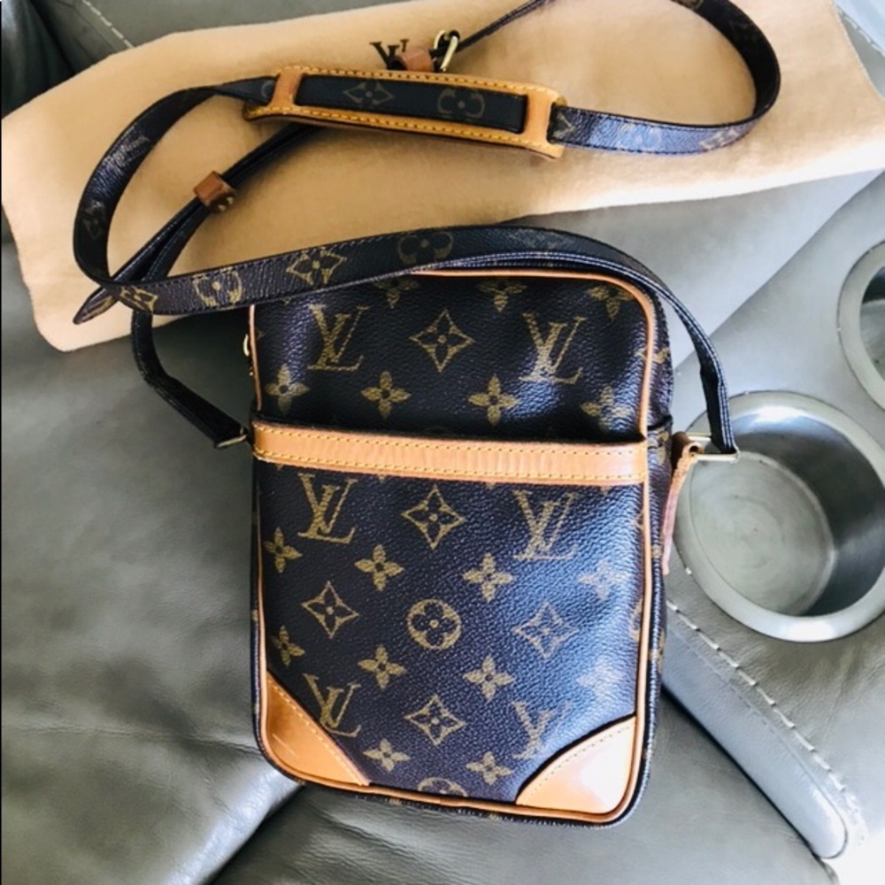 🌺Louis Vuitton Danube Crossbody 🌺🌺🌺🌺🌺🌺🌺🌺